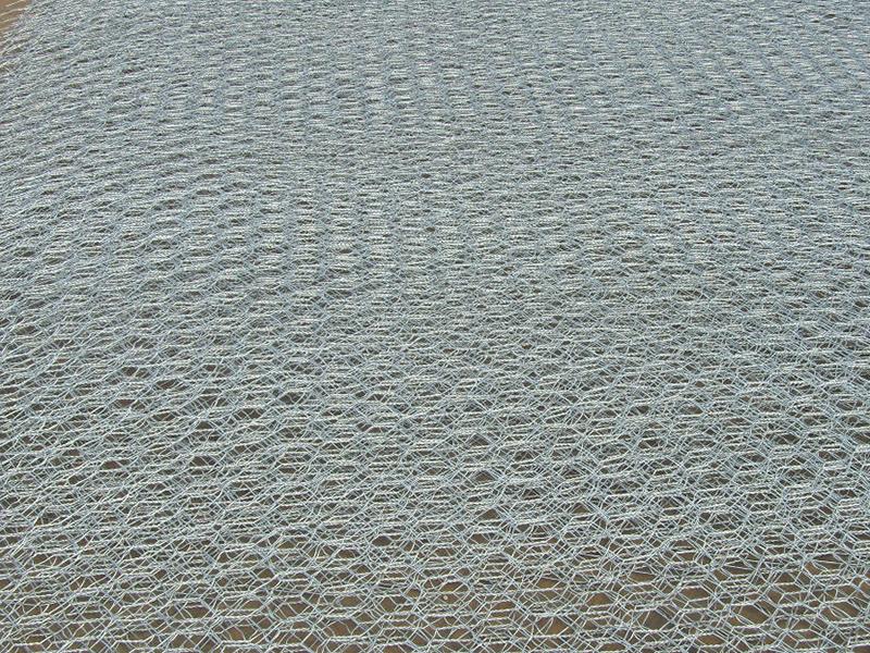 鋅鋁合金雷諾護(hù)墊