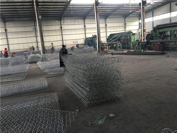 生態(tài)石籠網(wǎng)護岸已在河道整治工程中廣泛應用 生態(tài)石籠網(wǎng)護岸已在河道整治工程中廣泛應用